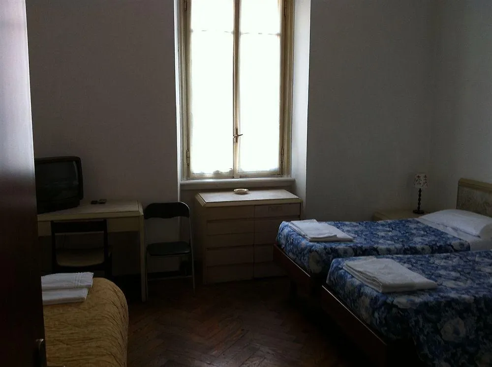 Hotel Emmy Μιλάνο 0*,