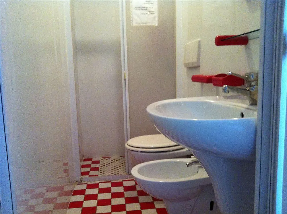 Hotel Emmy Μιλάνο 0*,