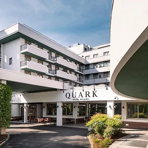 4* Otel Quark
