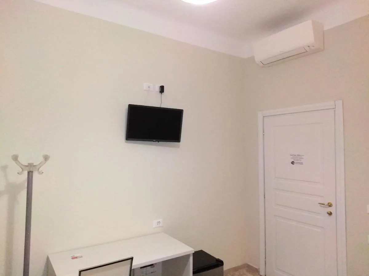 Hotel Emmy Milano 0*,